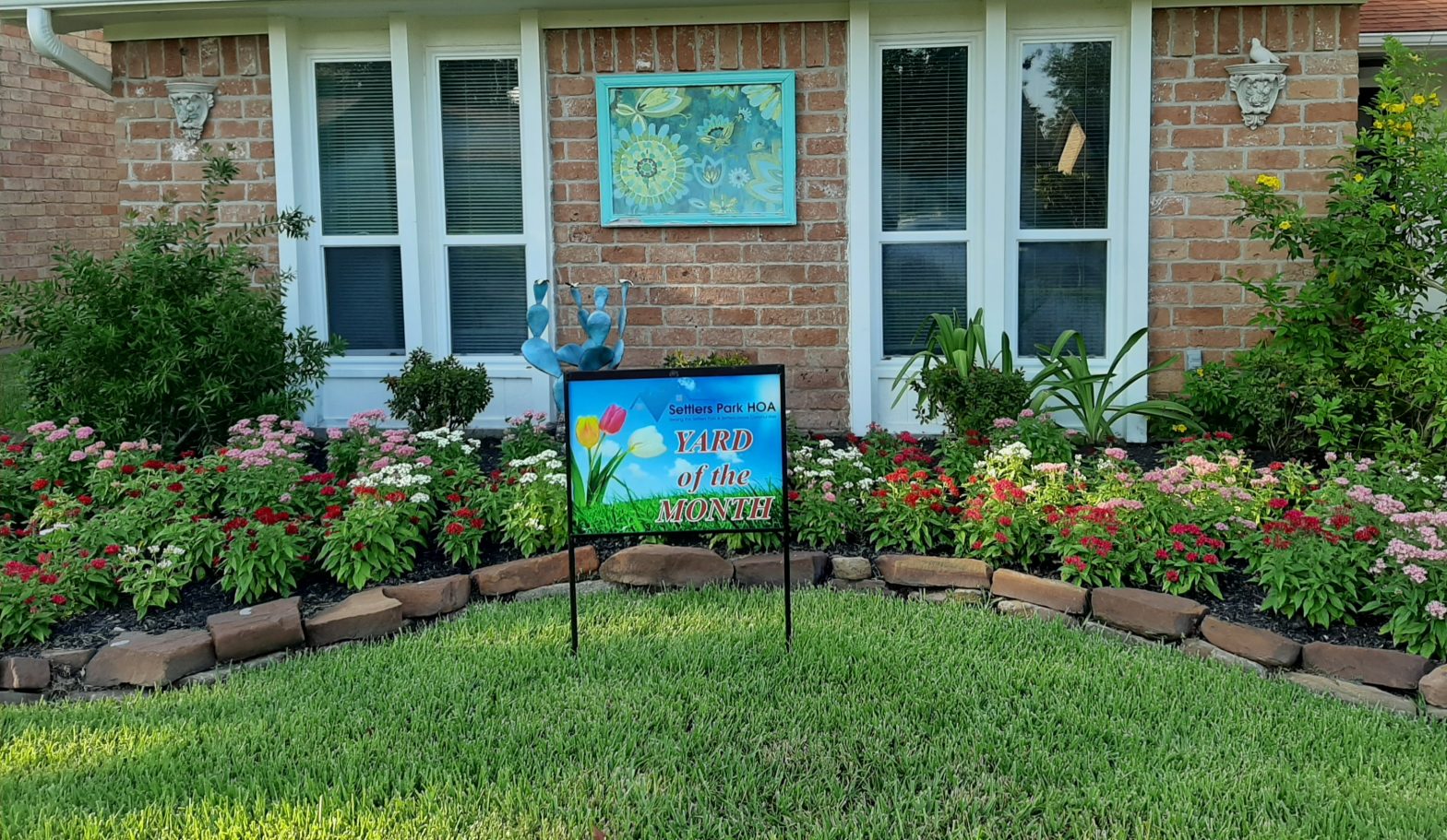 August 2020 Yard of the Month Winner!